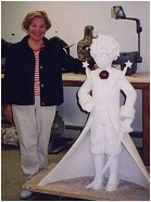 Mrs. Yvette O'Brien and the model of the statue of the little prince